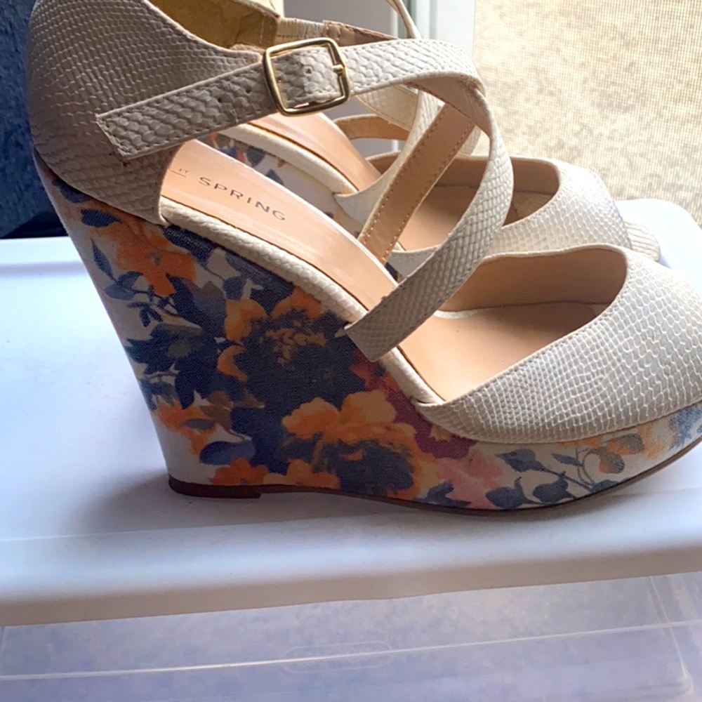 Wedge Sandles size 7.5 fits like size 7